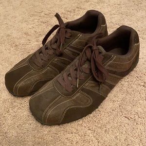 Perry Ellis Sneakers